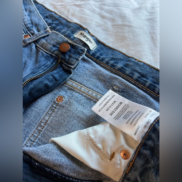 Wrangler Wanderer Jeans size 31, length 34 - Picture 4 of 5
